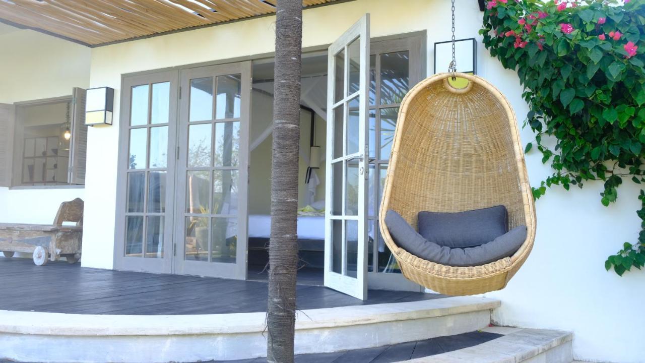 Katoni Villa Lembongan Exterior photo