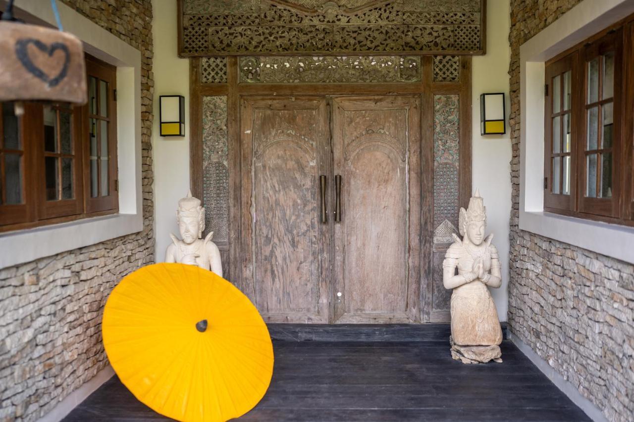 Katoni Villa Lembongan Exterior photo