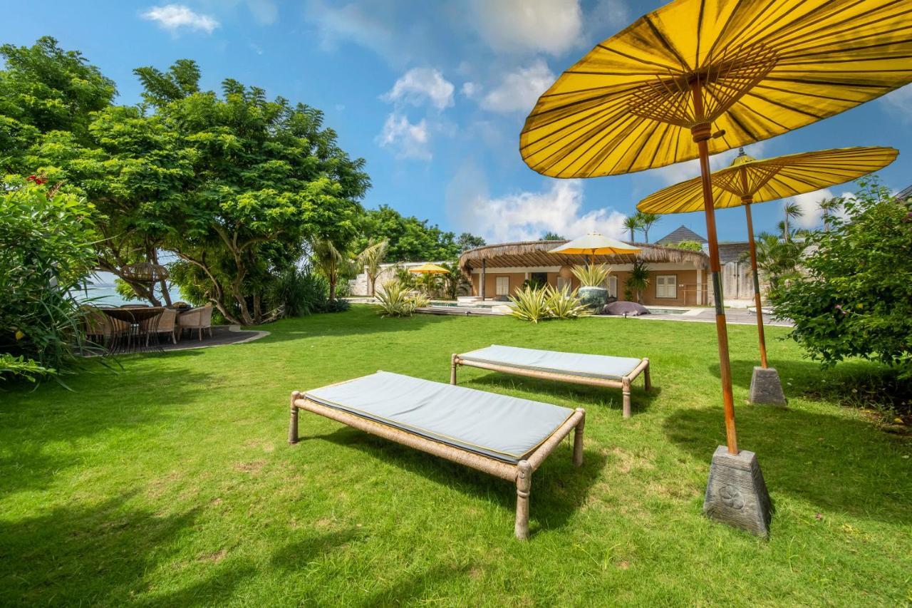 Katoni Villa Lembongan Exterior photo